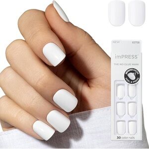 Kiss Nails imPRESS White Color Press-On Manicure Nail Kit PureFit Short Length